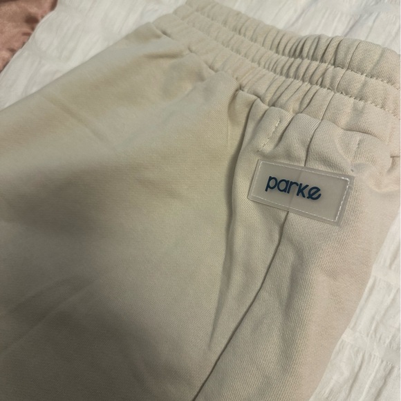 Parke Sweat Shorts - Picture 3 of 4